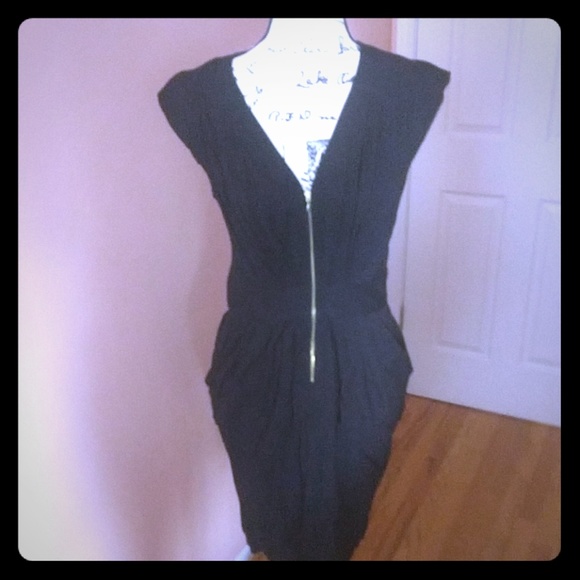 Pleated and sexy black French Connection dress - Picture 1 of 2
